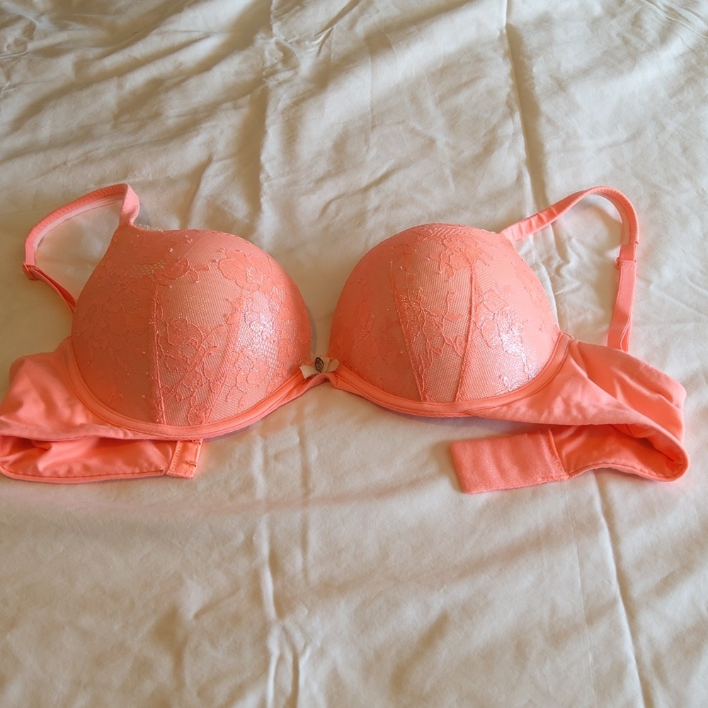 Victoria's Secret Bra's
